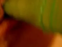 野生のビーチでエロ。 アダルト 動画 女性 専用