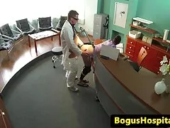 ストッキングで壮大なmulattoが激しく牛乳を粉砕 エロ 動画 女性 専用