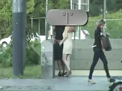 ぬいぐるみ黒ディルドベッドの前に雑性 女性 専用 動画 h