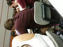 農家は屋外ストリップショーを行います。 女性 専用 無料 h 動画